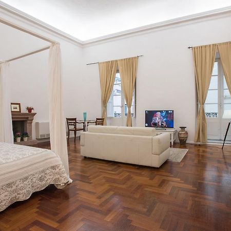 ホテル Residenze Al Castello カリアリ エクステリア 写真